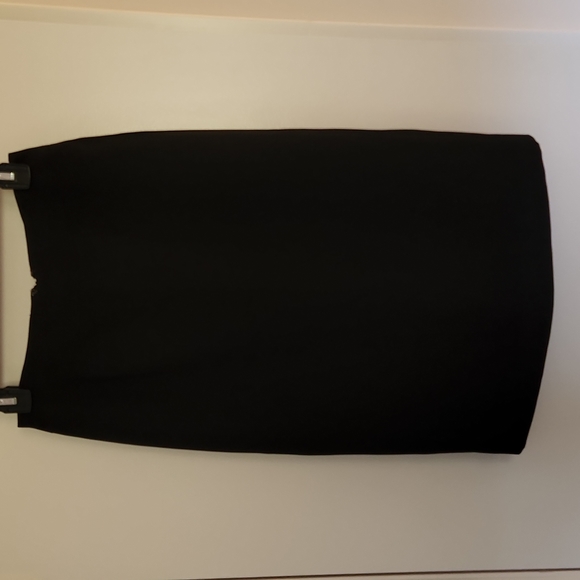 Black Madison & Max Suit, sz 2P - Picture 10 of 12